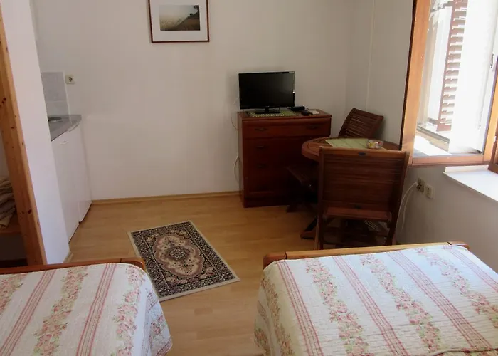 Dobra Trogir